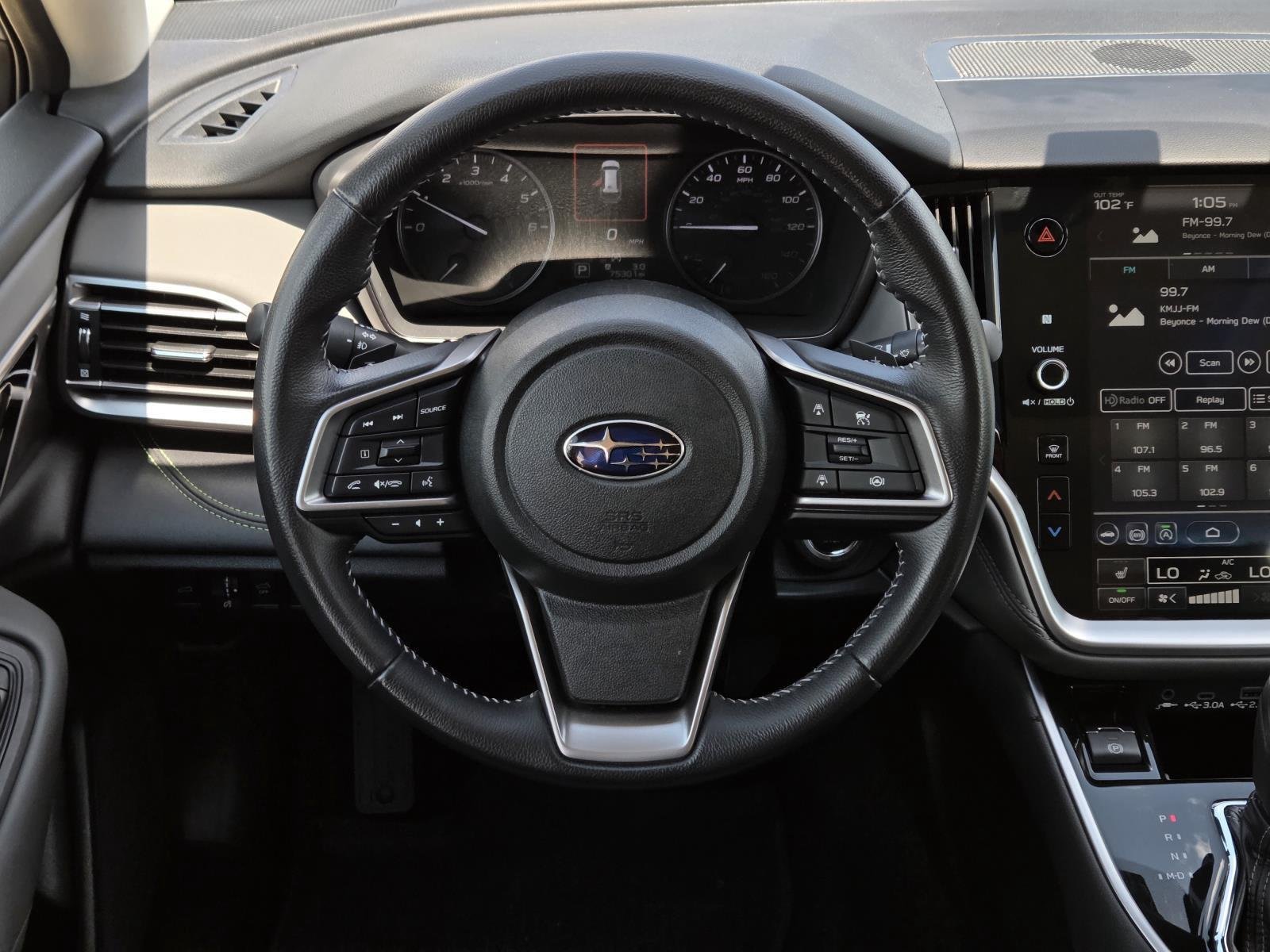 Used 2023 Ice Silver Metallic Subaru Onyx Edition image 17