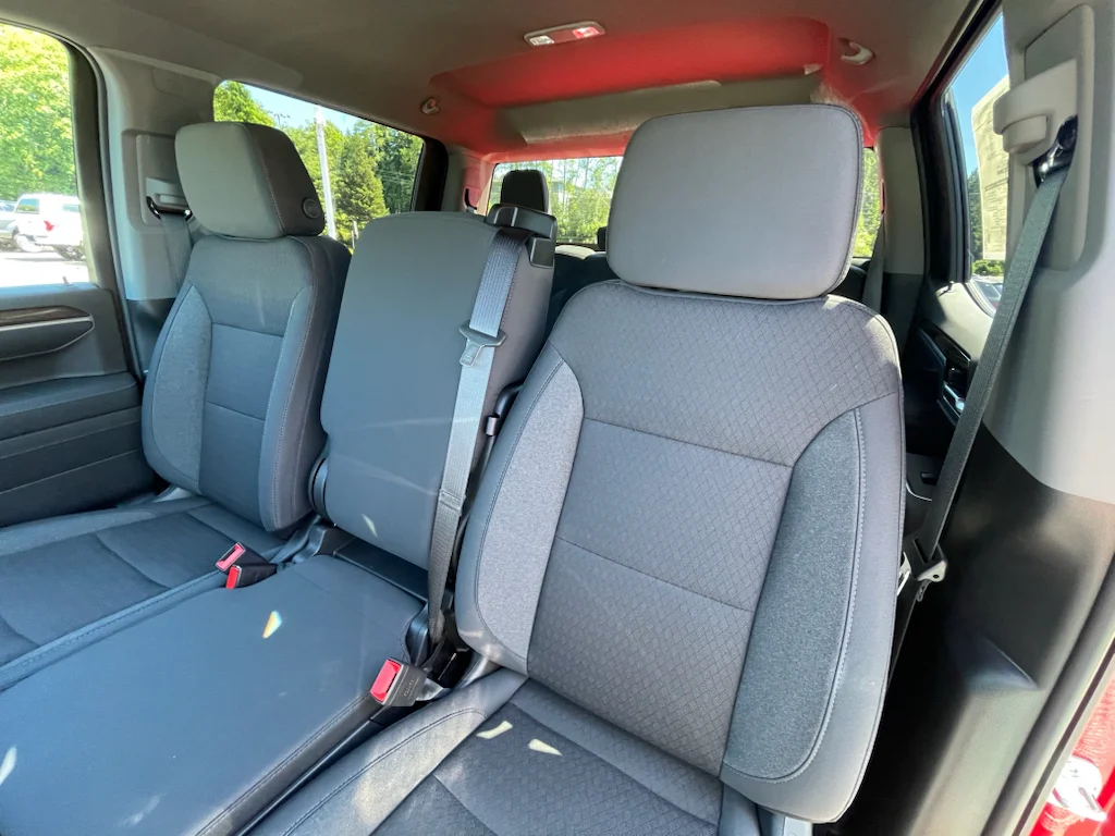 New 2026 Red Hot Chevrolet LT (2FL) image 26