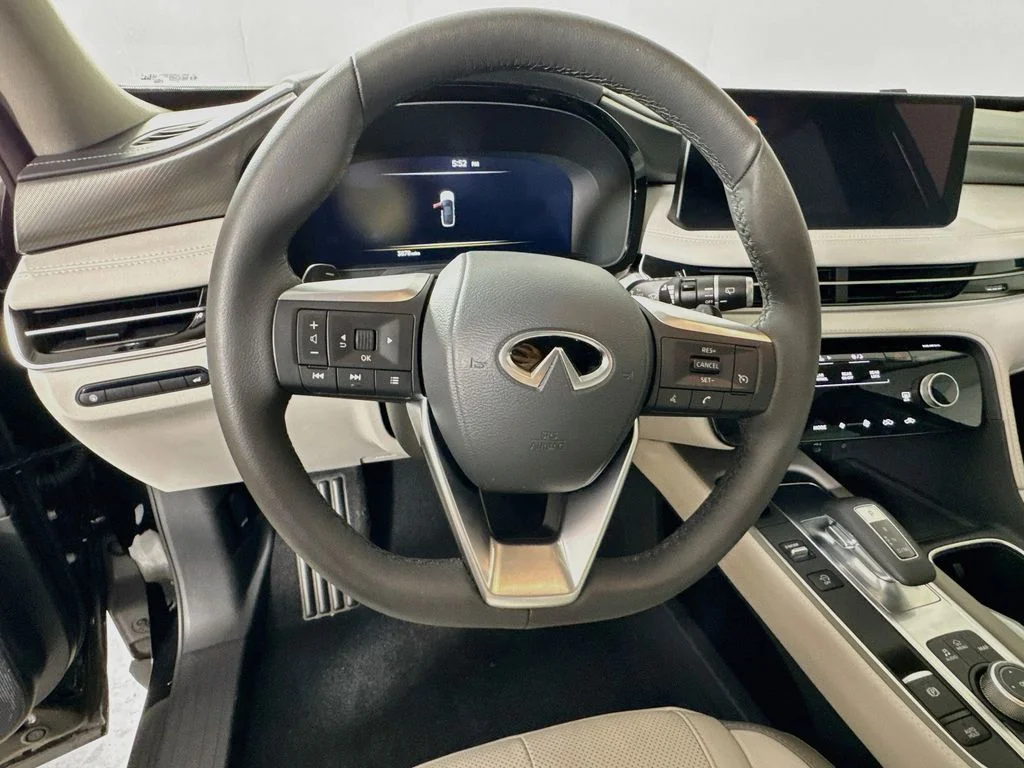 Certified Used 2026 Black INFINITI PURE image 14