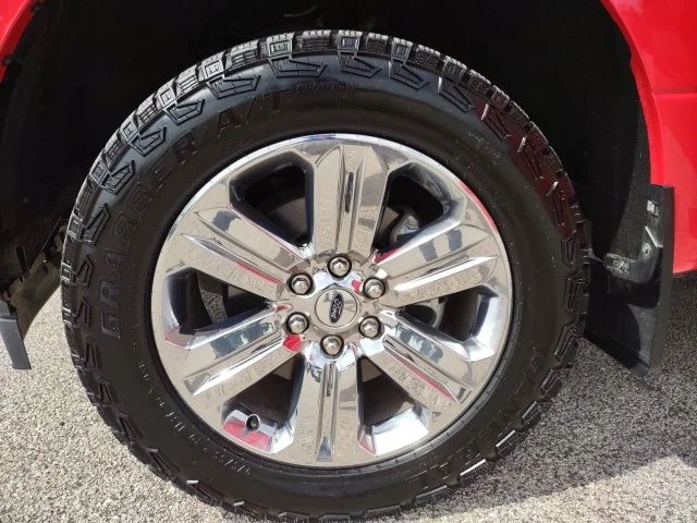 Used 2020 Race Red Ford XLT image 30