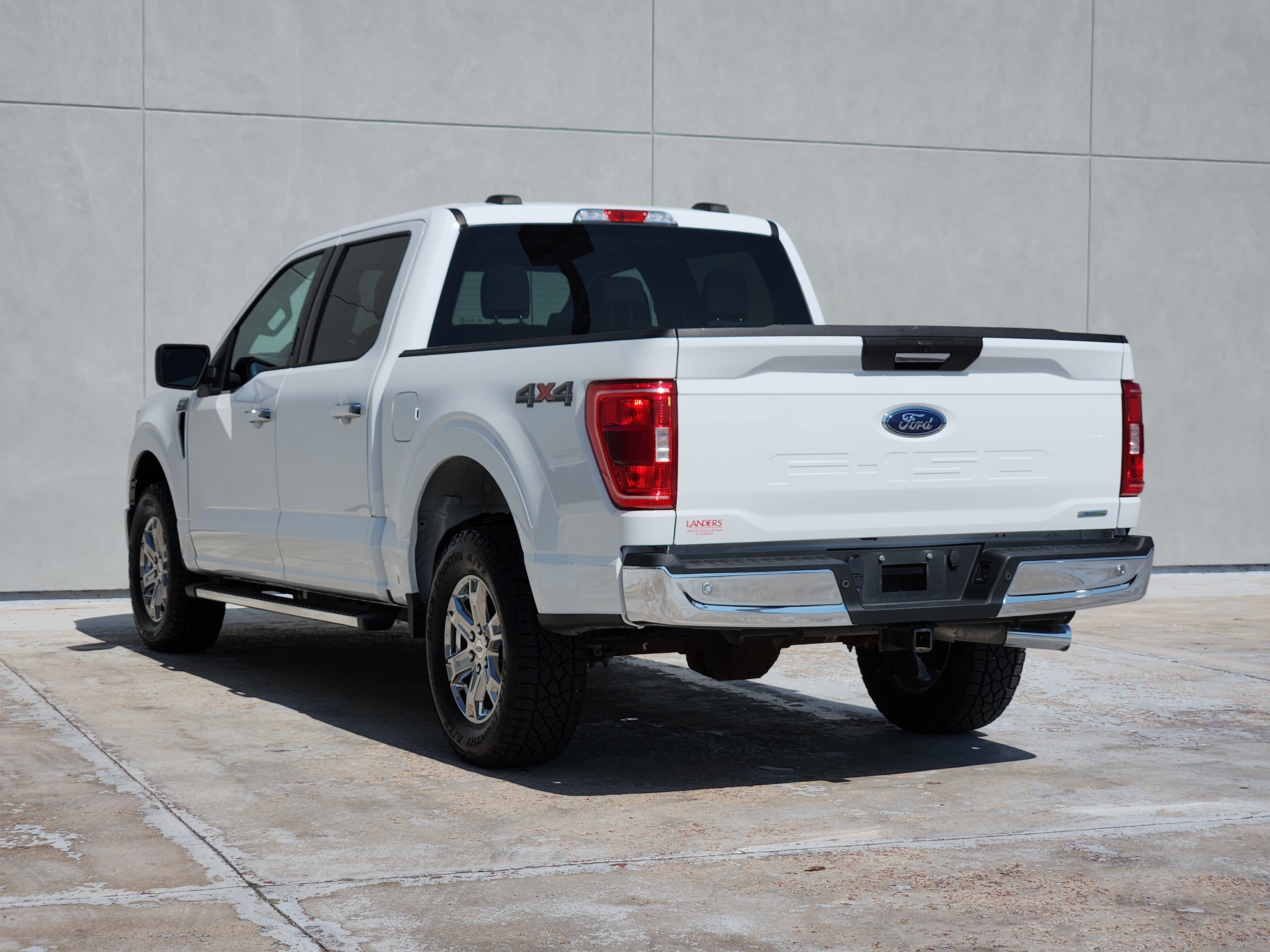 2022 Ford F-150 XLT - Photo 6