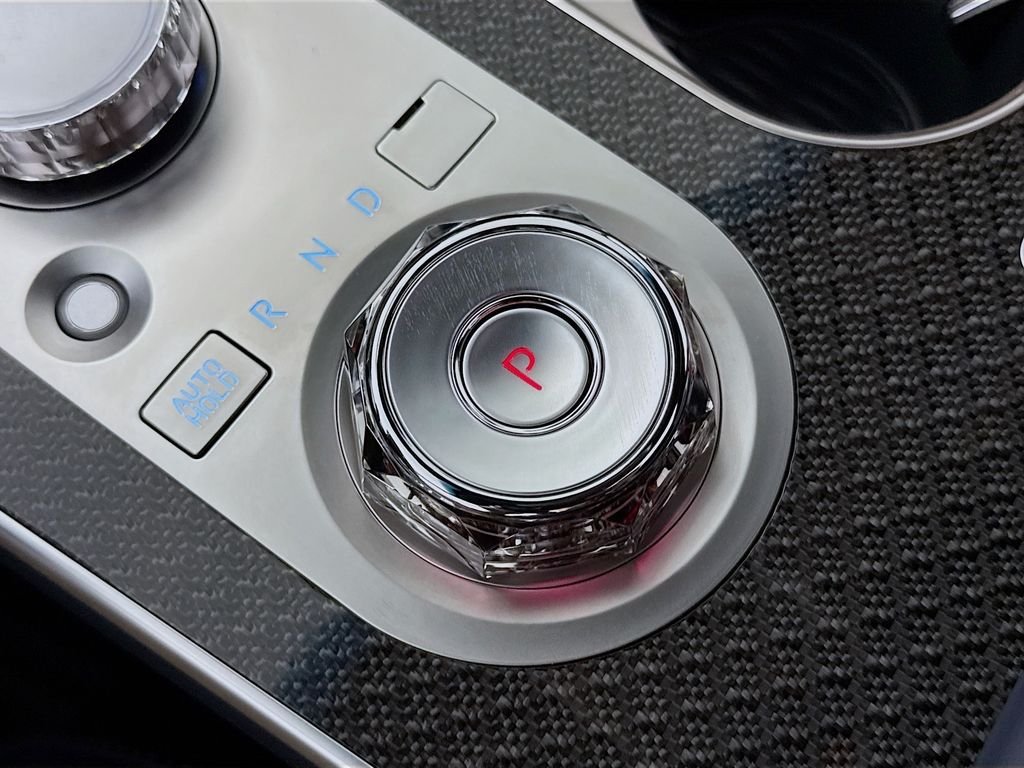 2025 GENESIS GV80 Coupe E-SC - Photo 17