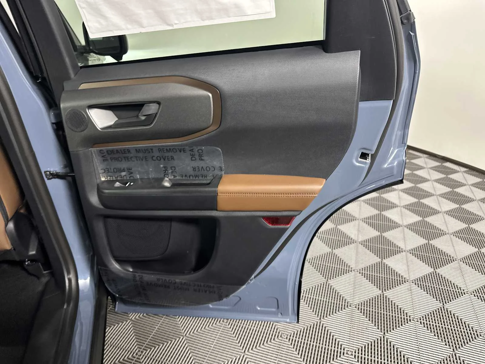 New 2026 Azure Gray Metallic Tri-Coat Ford Outer Banks image 20