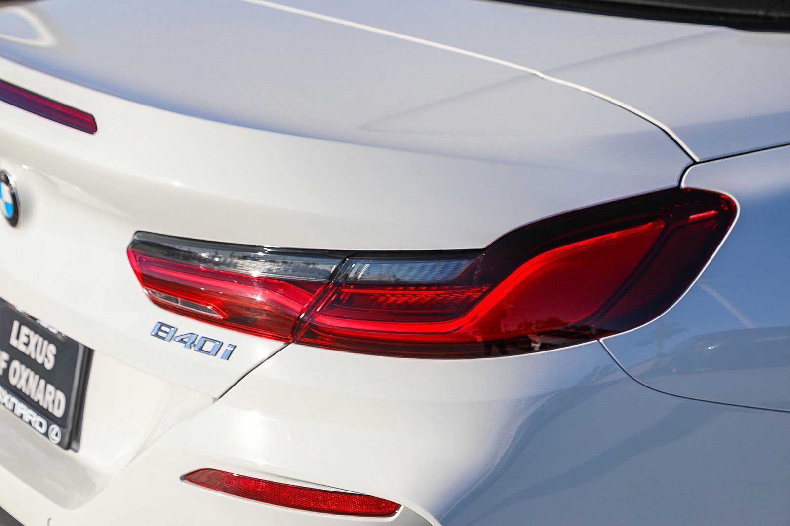 2025 BMW 8 Series 840i - Photo 8