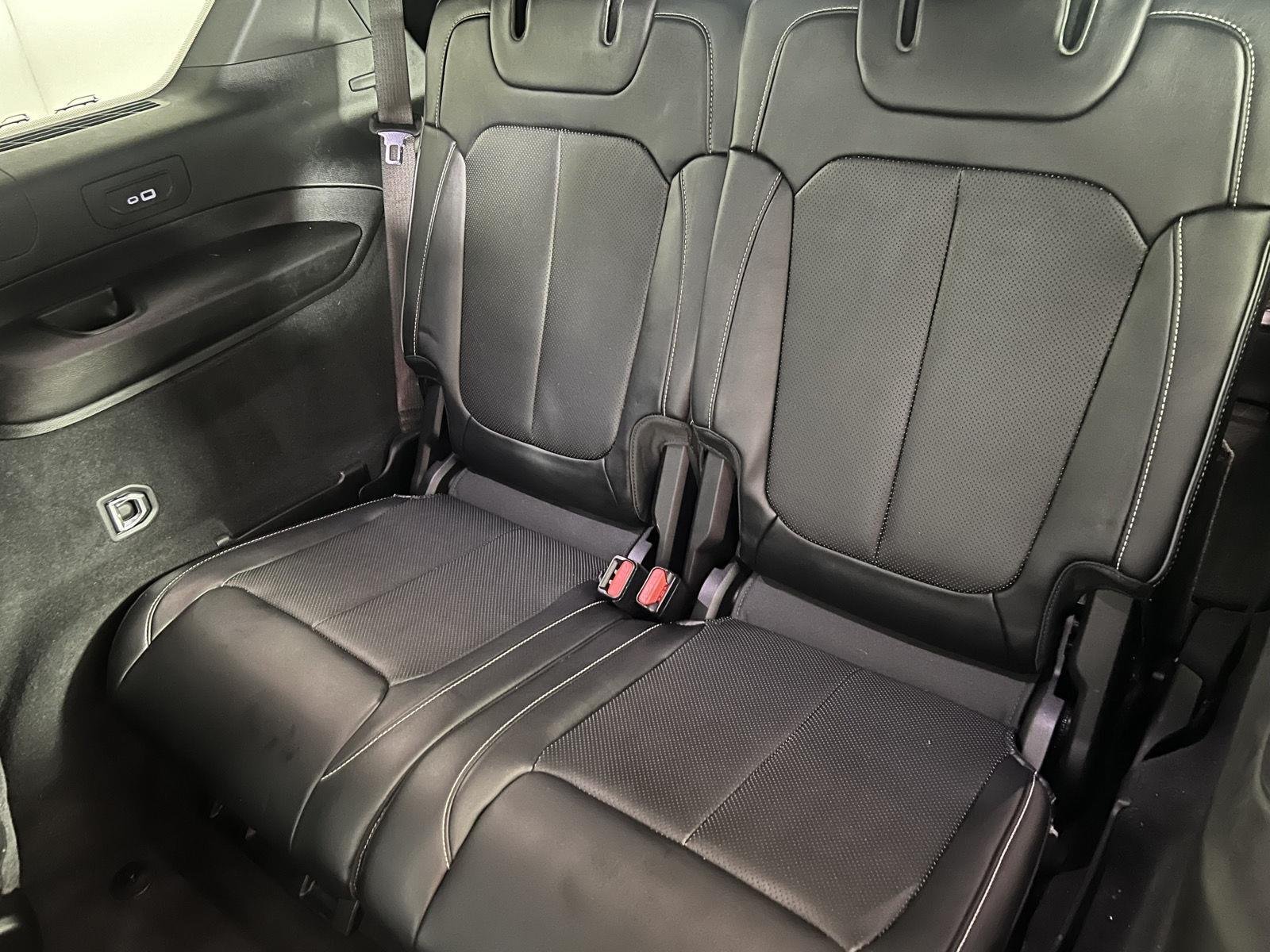 Used 2021 Bright White Clearcoat Jeep Overland image 18