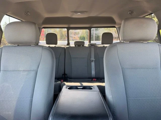 Used 2020 Velocity Blue Metallic Ford XLT image 30