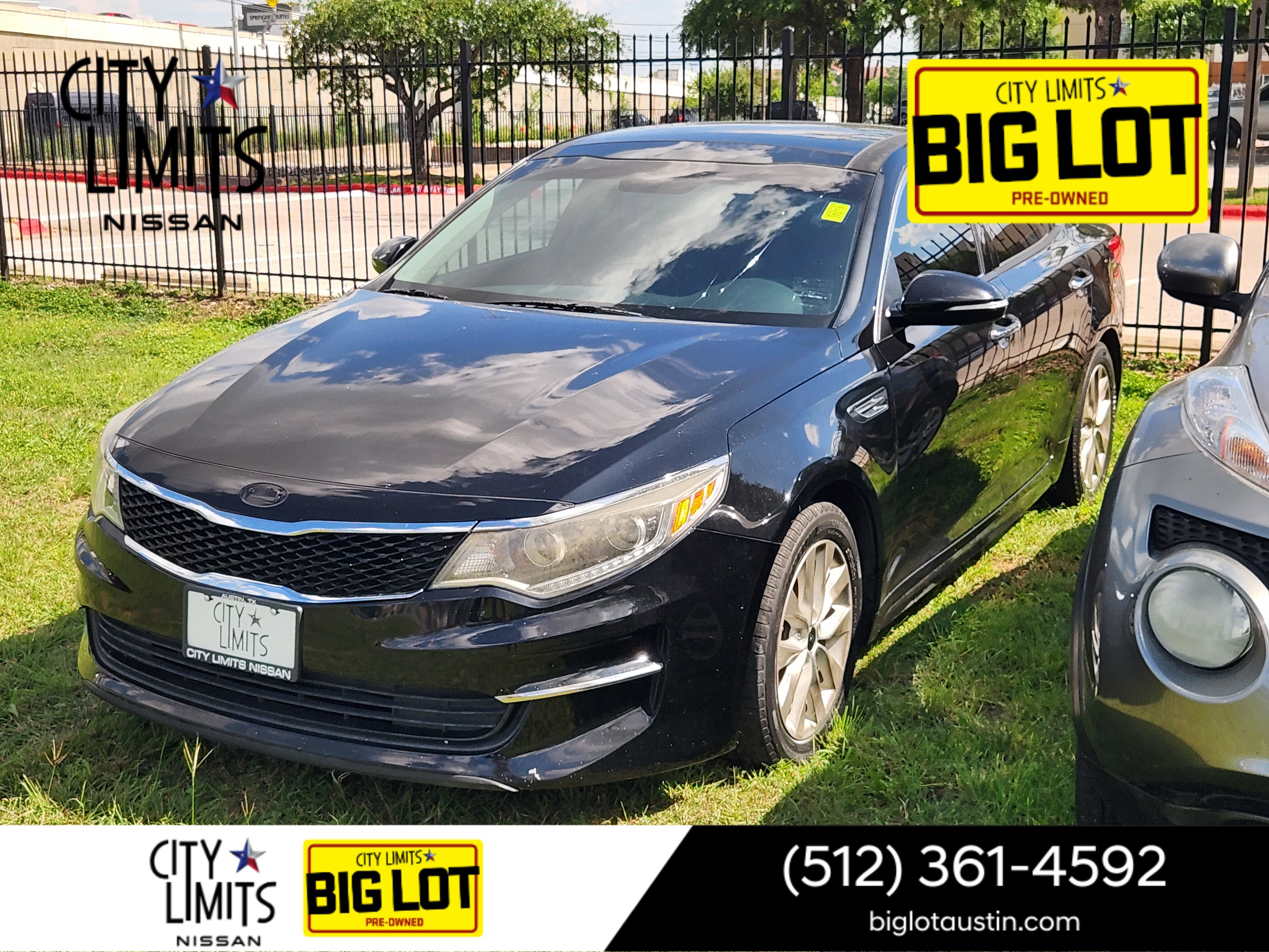 2017 Kia Optima EX AT's photo