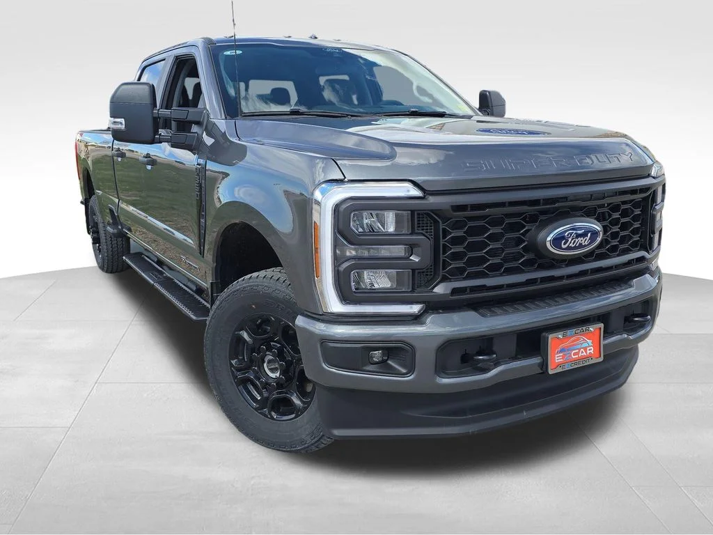 New 2026 Carbonized Gray Metallic Ford F-350® XL image 10