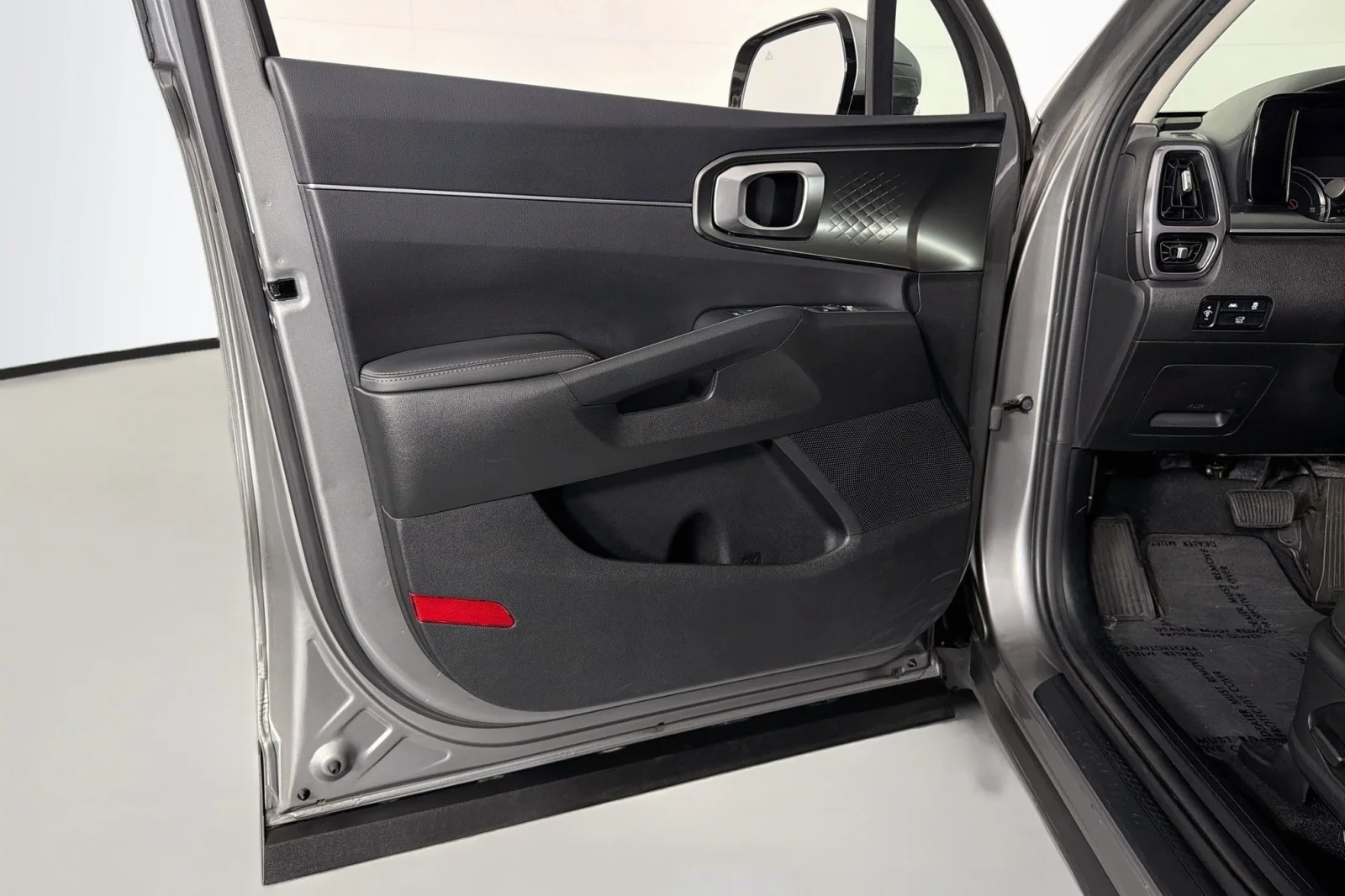 Used 2024 Steel Gray Kia EX image 22