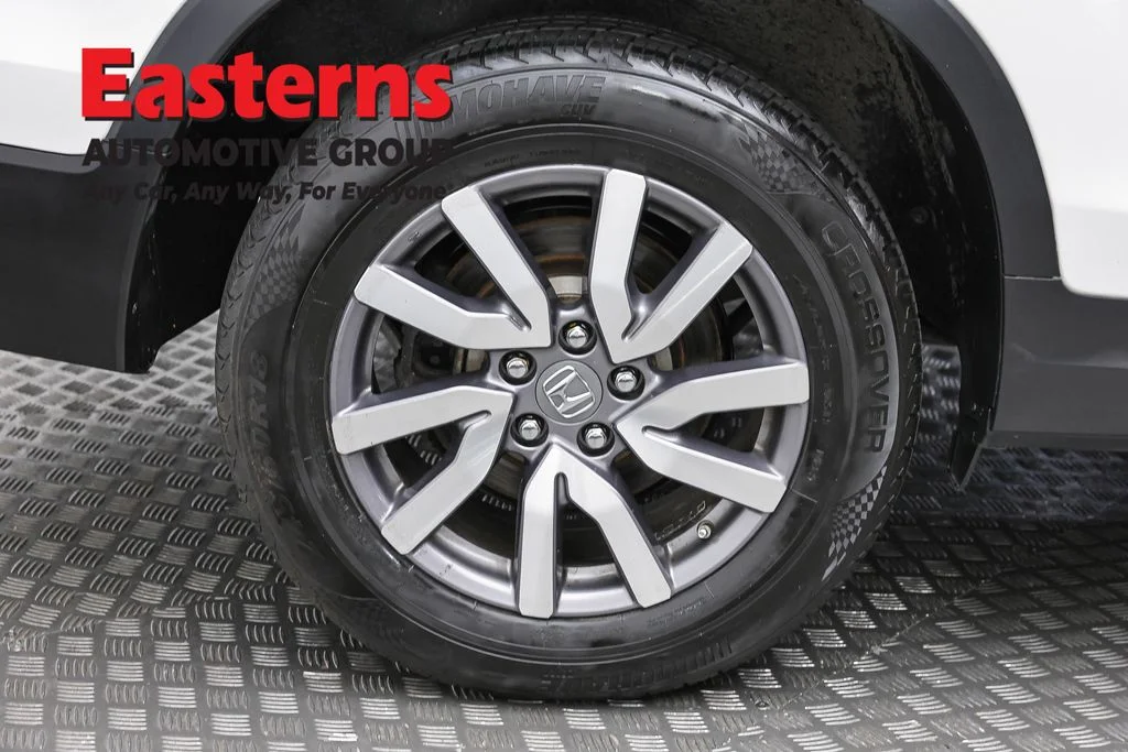 Used 2021 White Honda EX image 30