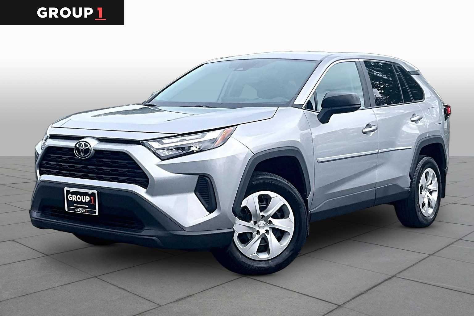 2023 Toyota RAV4 LE