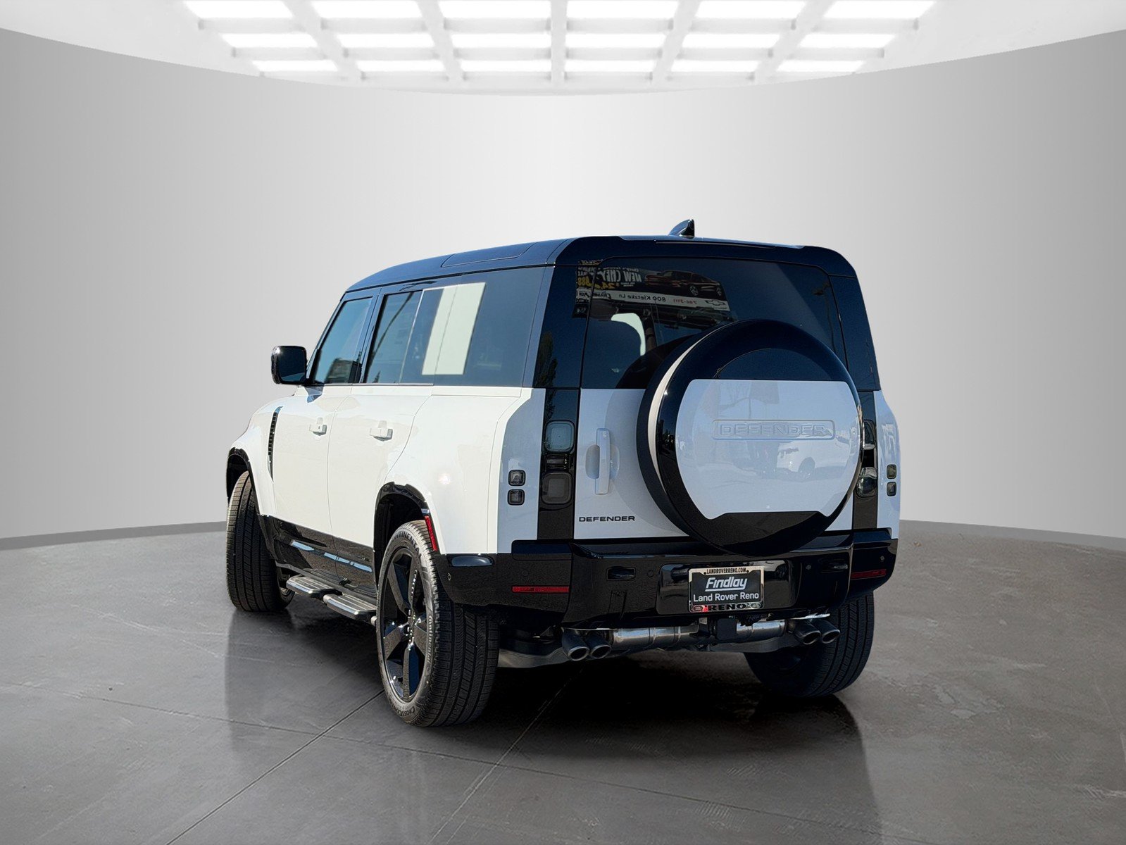 2026 Land Rover Defender V8 - Photo 7