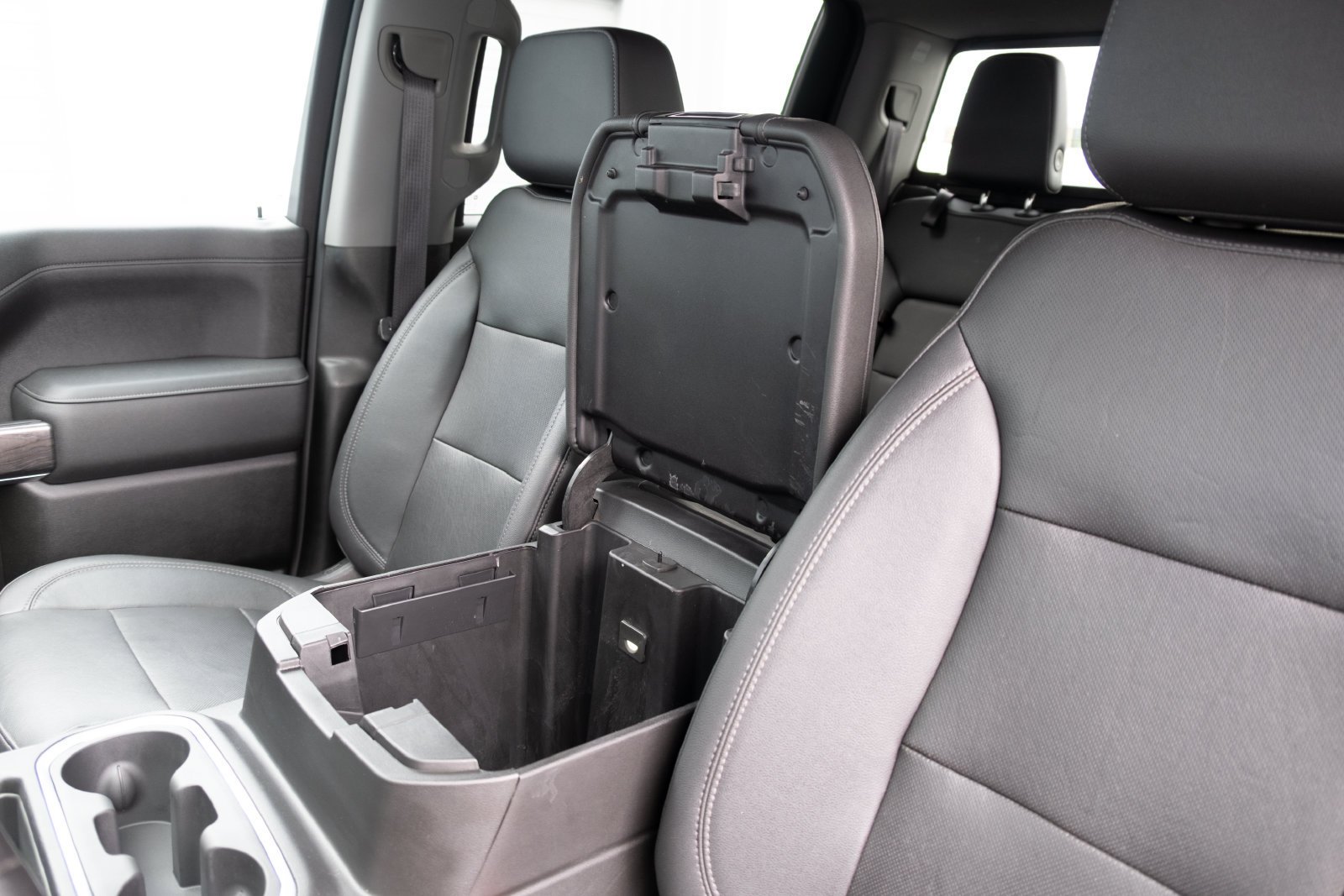 Used 2021 Black Chevrolet LTZ image 9