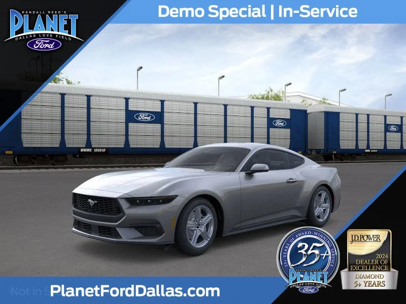 2026 Ford Mustang EcoBoost Fastback's photo