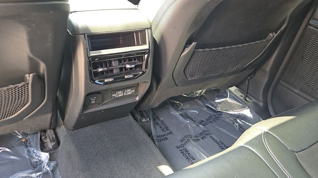 Used 2023 White Jeep Altitude X image 25