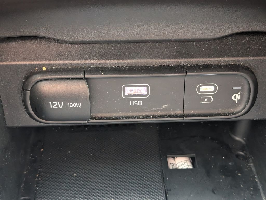 Used 2024 Silver Kia SX X-Line image 34