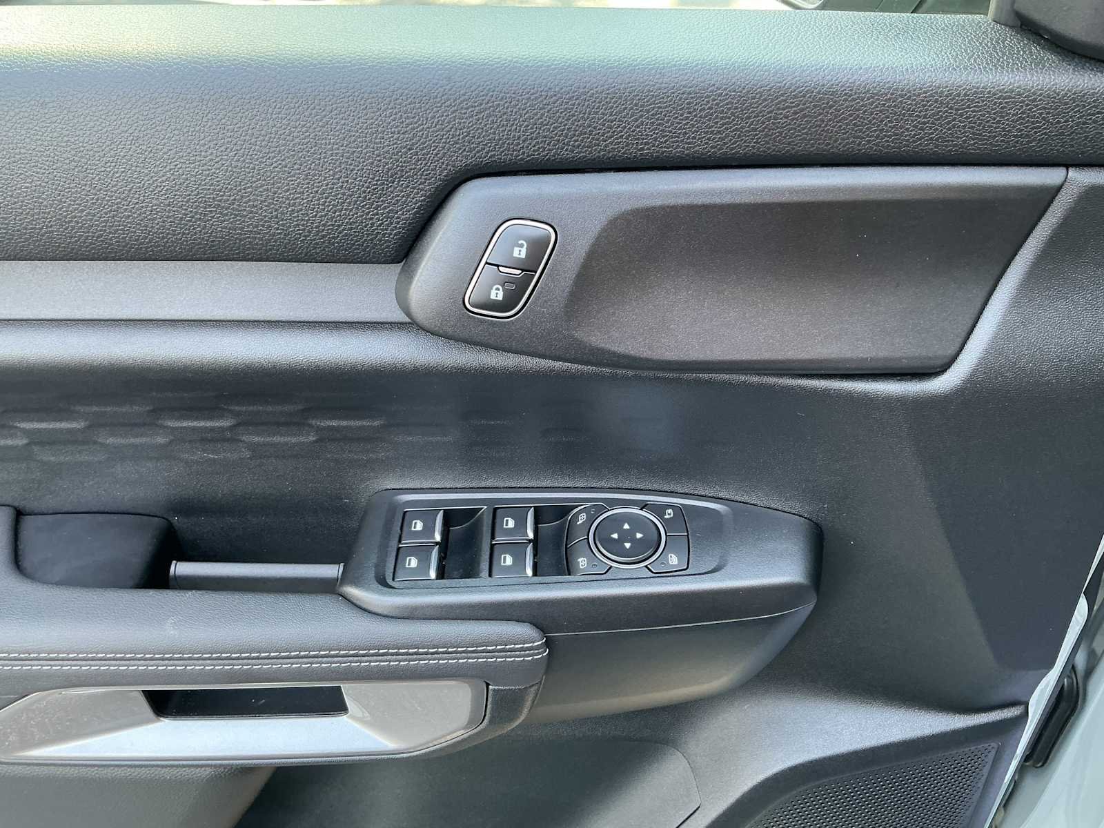 Used 2024 Cactus Grey Ford XLT image 15
