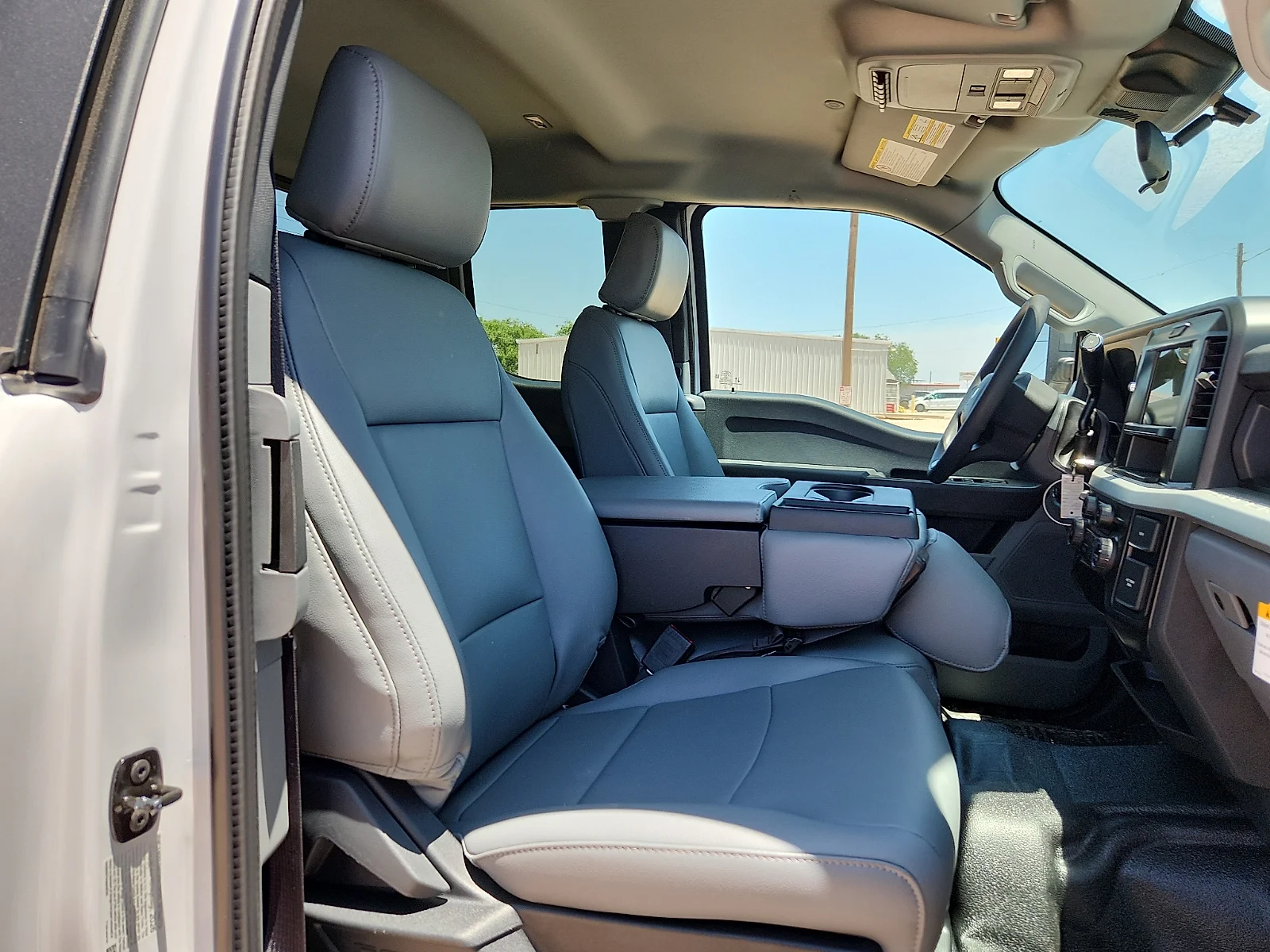 New 2026 Oxford White Ford F-350® XL image 20