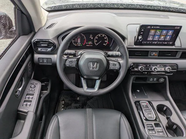 2025 Honda Pilot EX-L - Photo 15