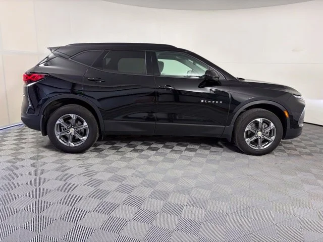 Used 2024 Black Chevrolet LT image 8