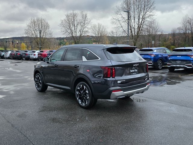 2026 Kia Sorento EX photo 4