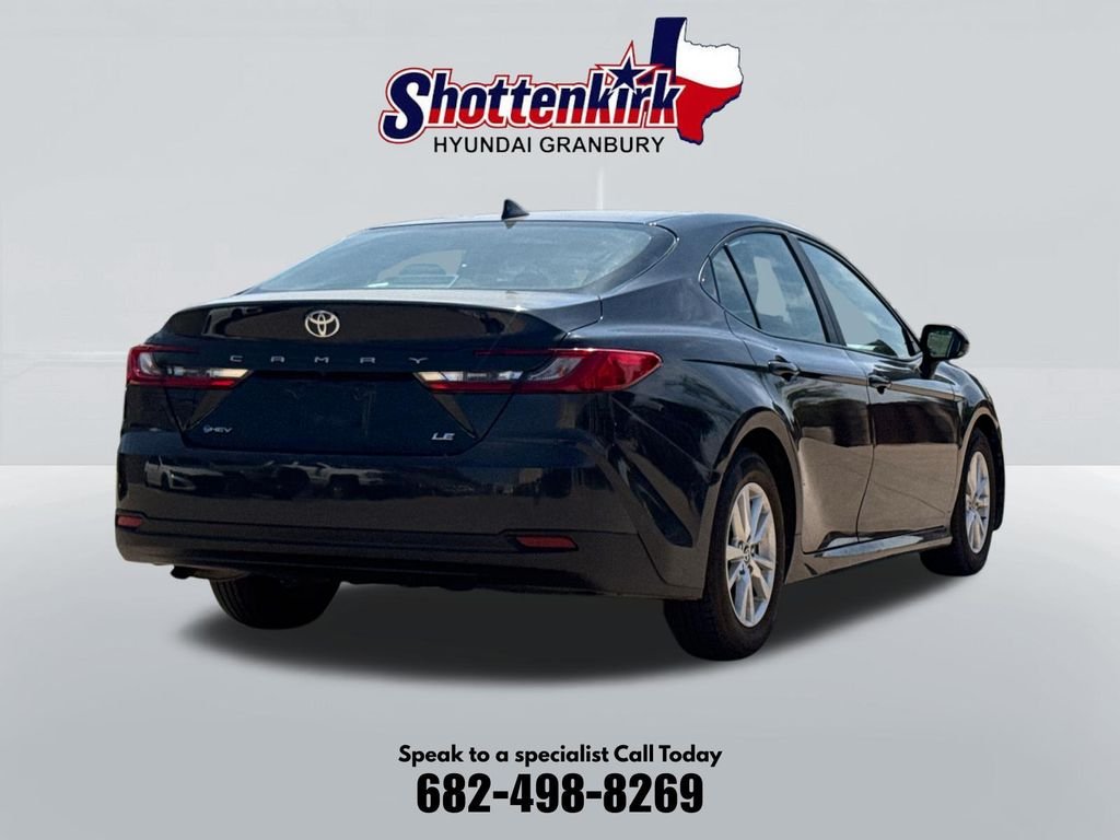 Used 2025  Toyota LE image 6