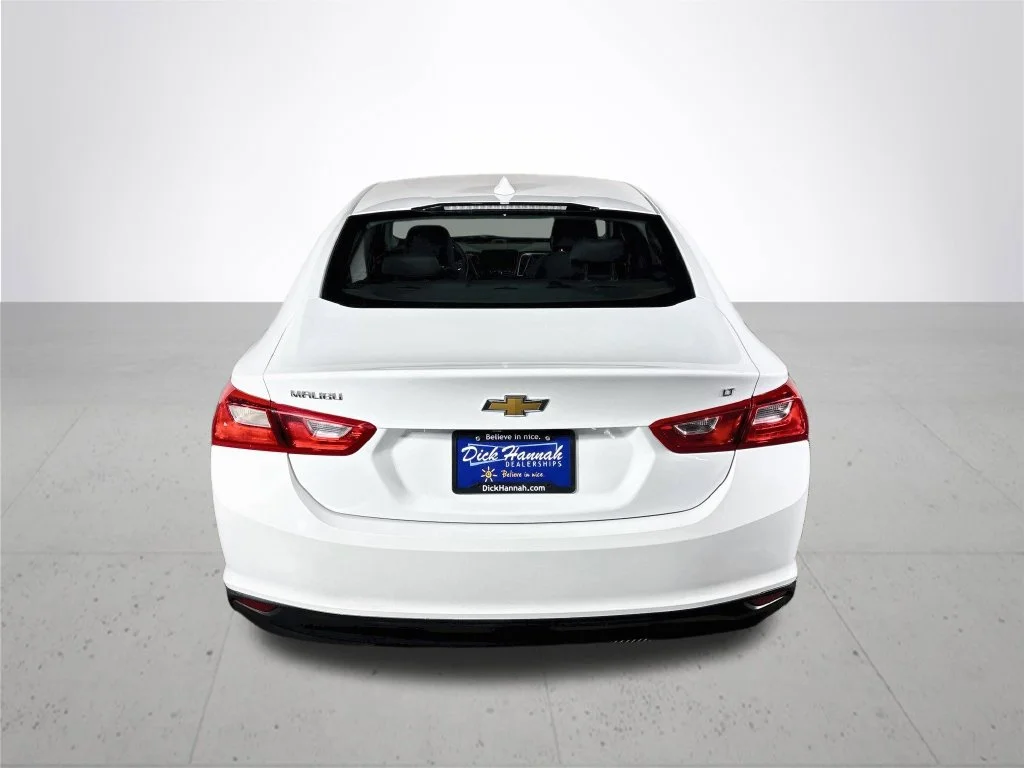 Used 2023 White Chevrolet LT image 7