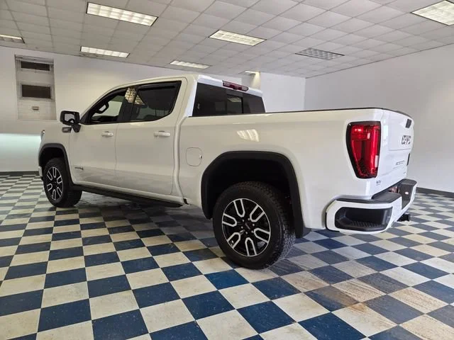 Used 2025 Summit White GMC AT4 image 5