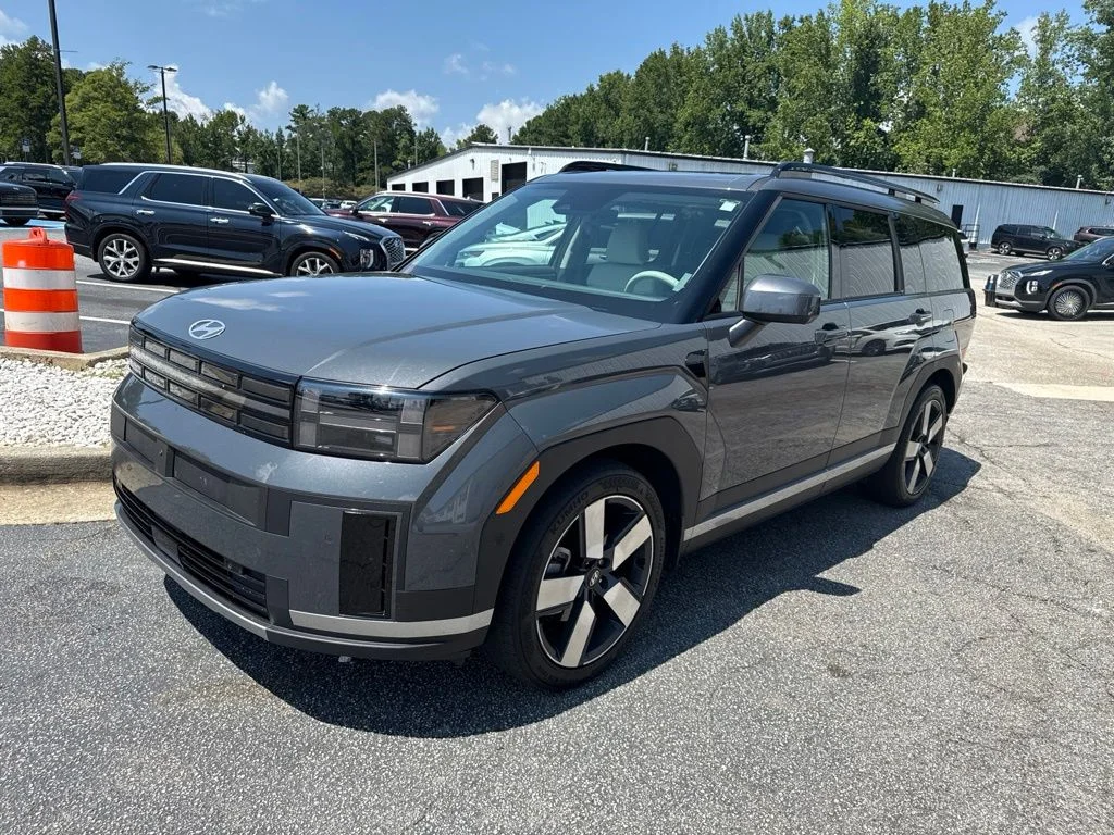Used 2024 Gray Hyundai Limited image 1
