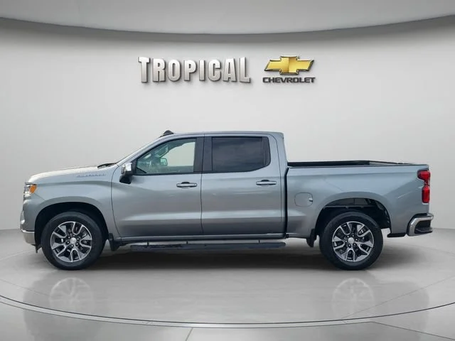 Used 2023 Sterling Gray Metallic Chevrolet LT image 2