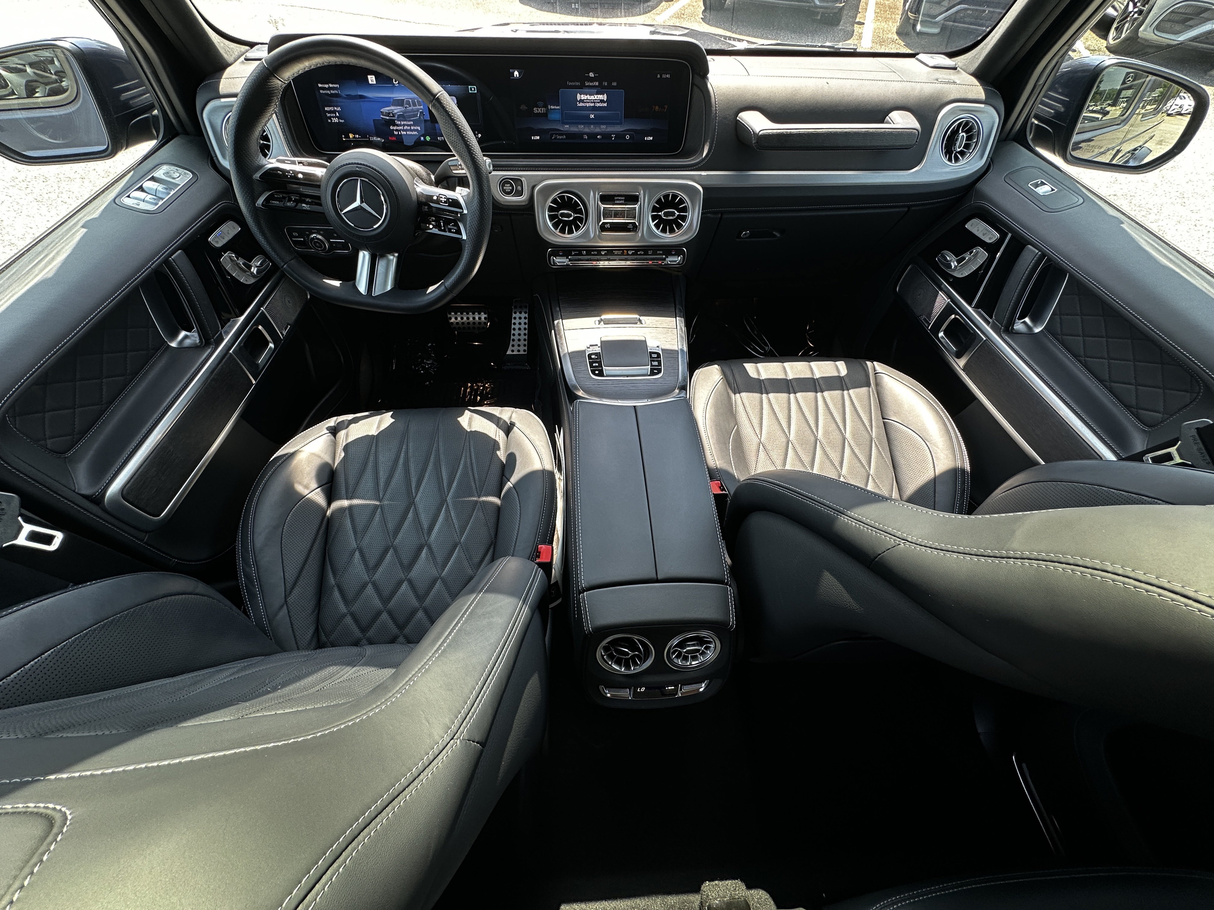 Certified Used 2025 Blue Mercedes-Benz G 550 image 27