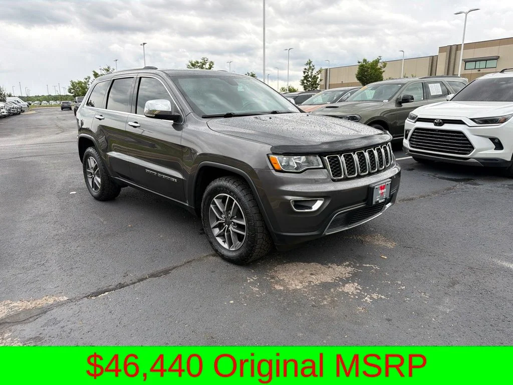 Used 2020 Gray Jeep Limited image 1