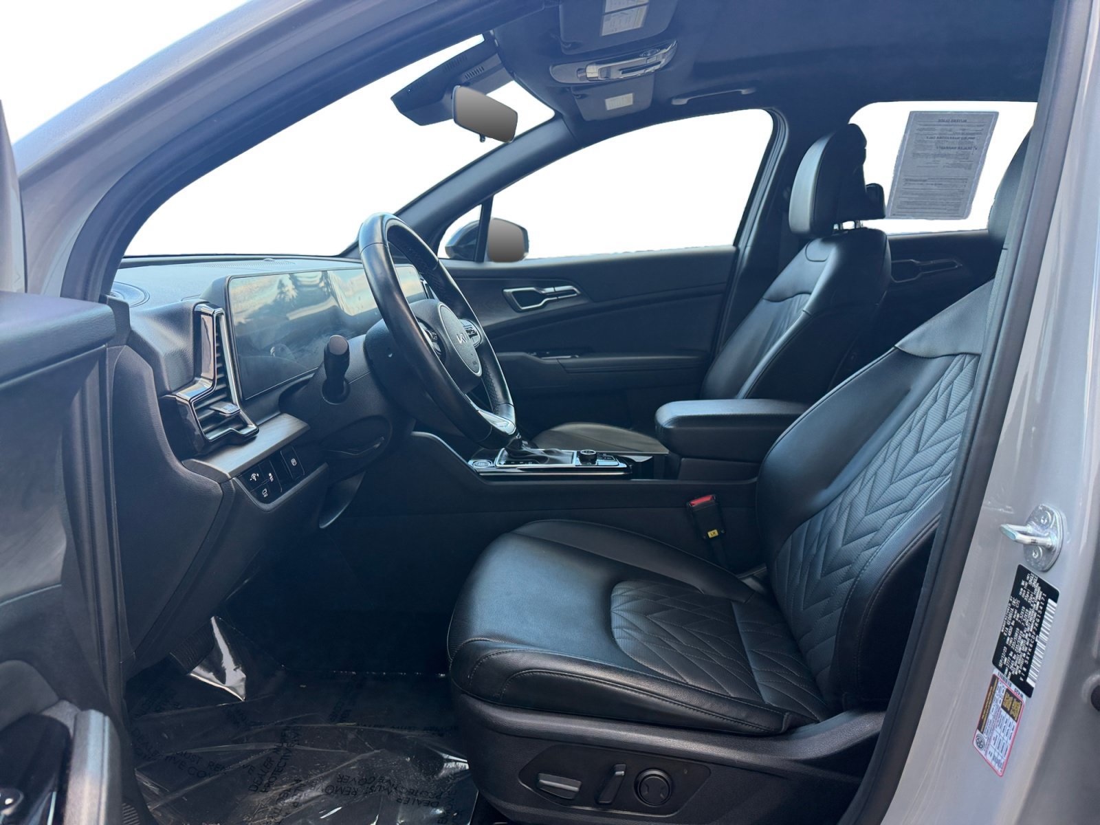 Used 2024 Wolf Gray Kia X-Line image 8