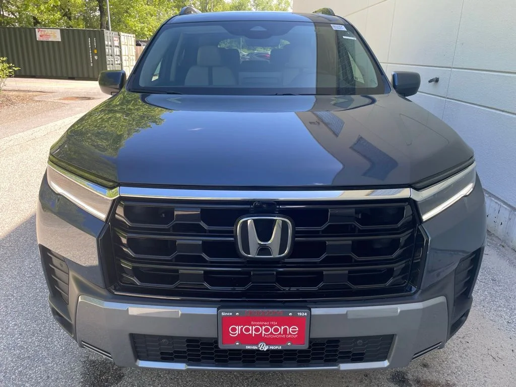New 2026 Smoke Blue Pearl Honda Touring image 3