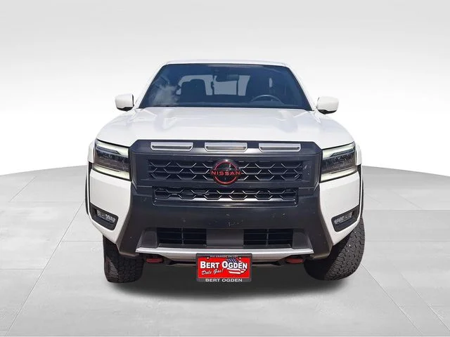 Used 2025 White Nissan PRO-4X image 2