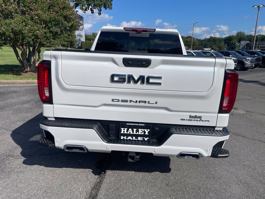 Used 2024 White GMC Denali Ultimate image 5