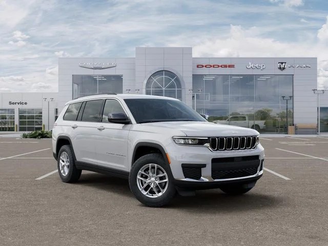 New 2026 Bright White Clear-Coat Exterior Paint Jeep Laredo image 5