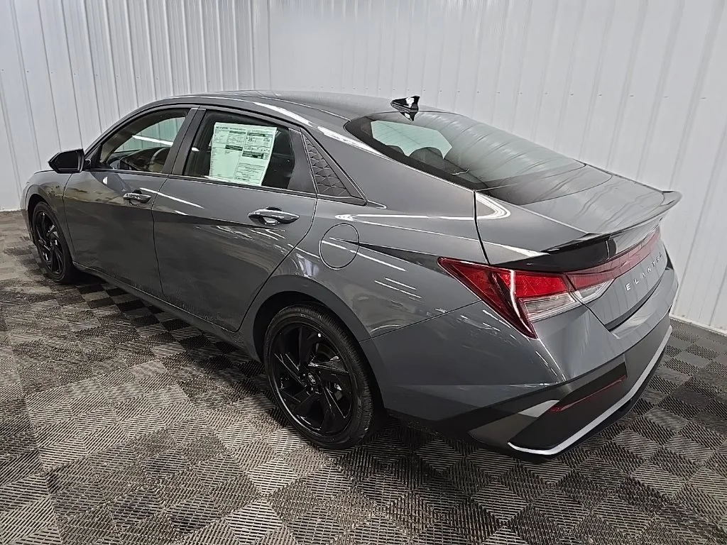 New 2026 Gray Hyundai SEL Sport image 9