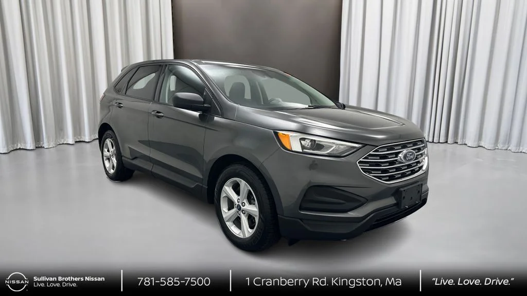 Used 2020 Gray Ford SE image 3