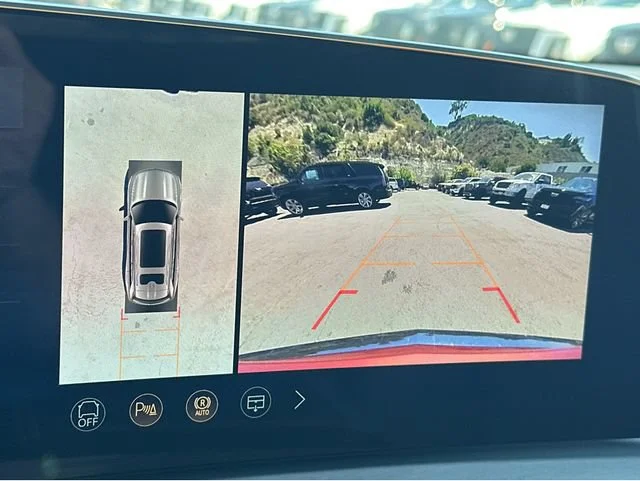 2027 Cadillac VISTIQ Sport - Photo 19