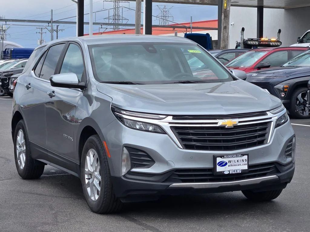 Used 2024 Gray Chevrolet LT image 4