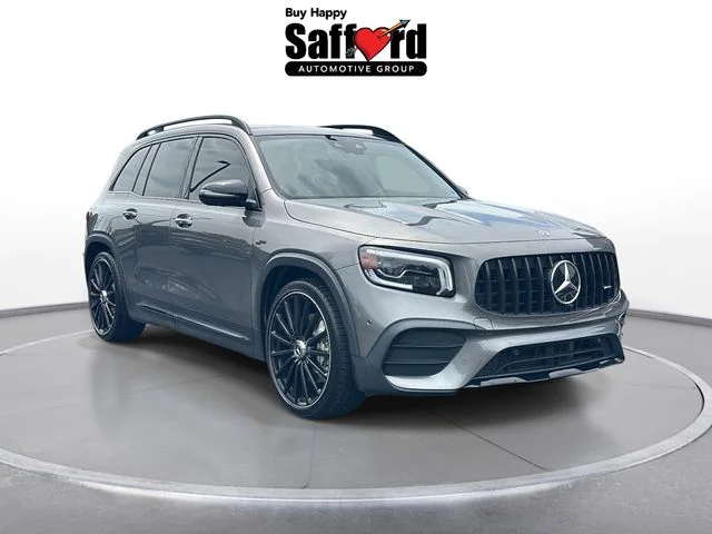 Used 2023  Mercedes-Benz GLB 35 AMG® image 10