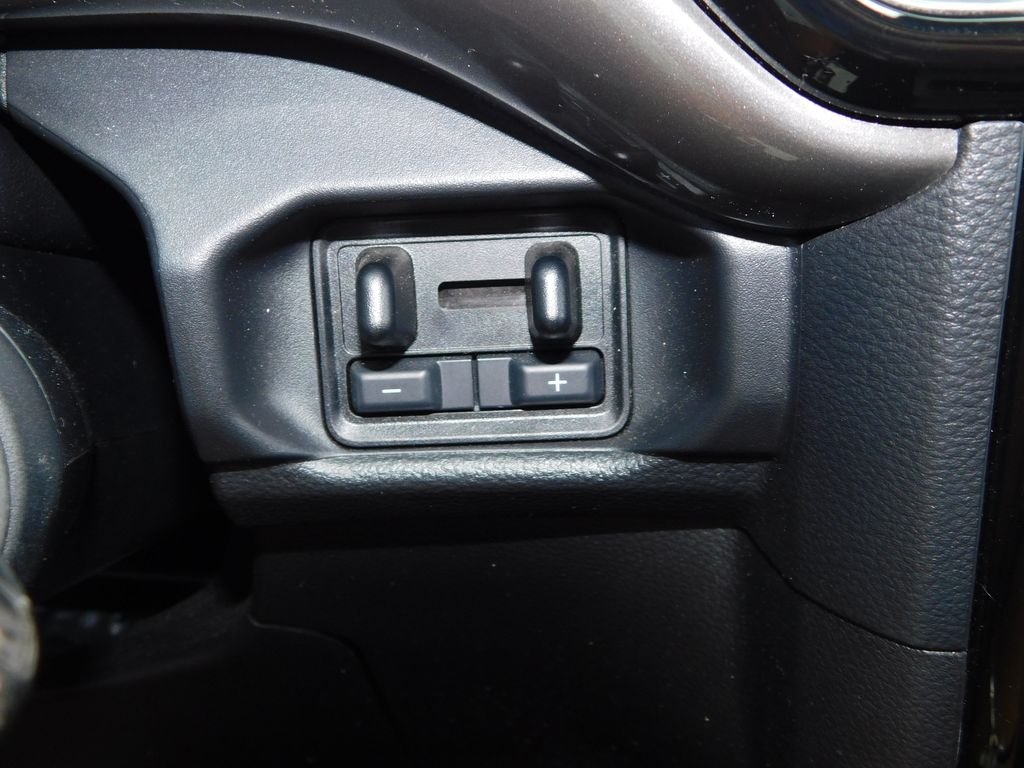 Used 2024 Cactus Ford XLT image 34