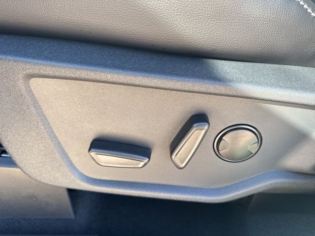 New 2026 Desert Sand Ford Outer Banks® image 15