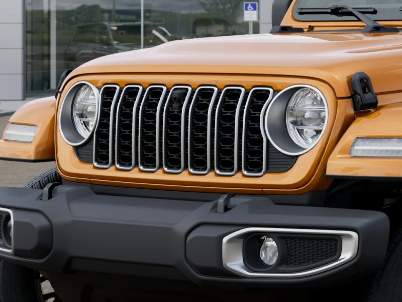 New 2026 Goldilocks Exterior Paint Jeep Sahara image 42