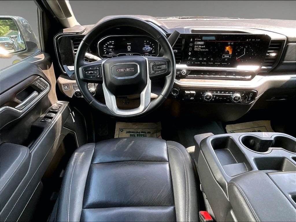 Used 2025 Black GMC SLT image 19