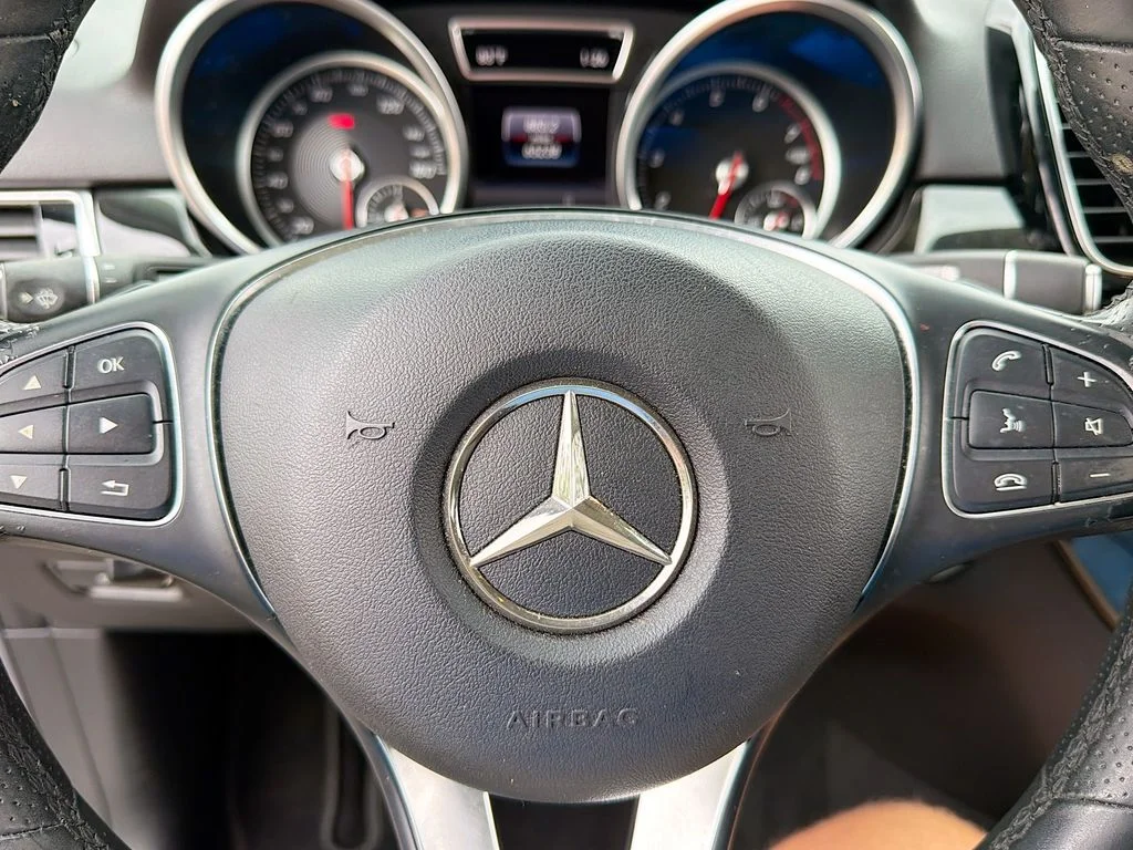 Used 2016 Diamond Silver Metallic Mercedes-Benz GLE 350 image 20