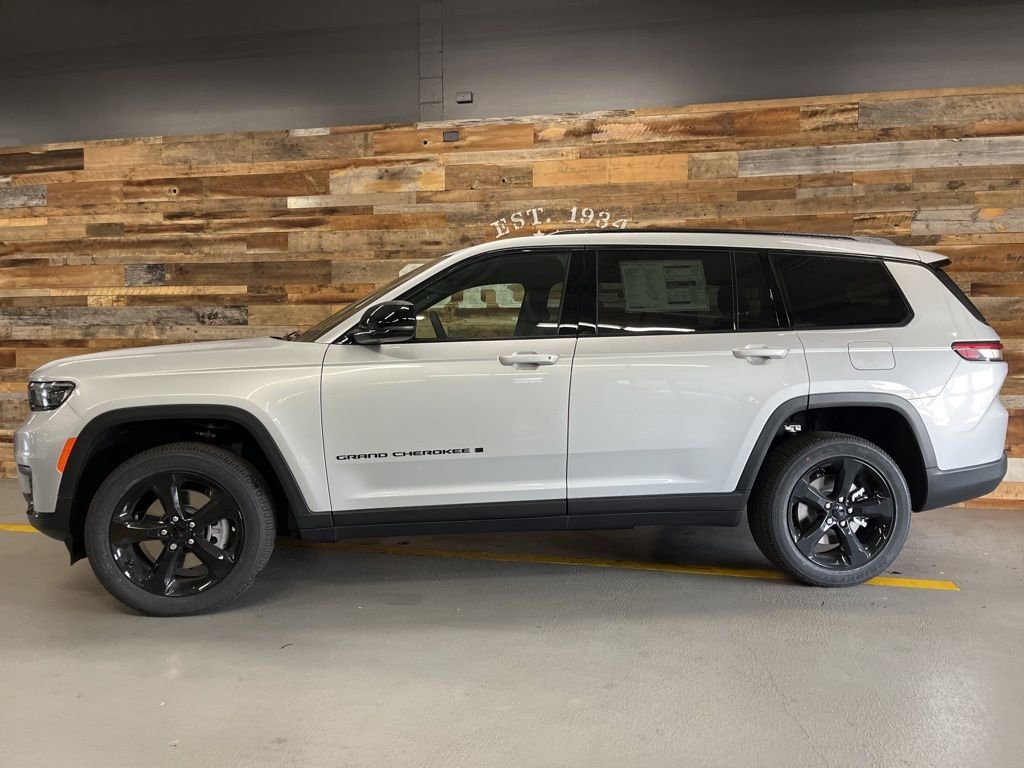2025 Jeep Grand Cherokee L Altitude - Photo 19