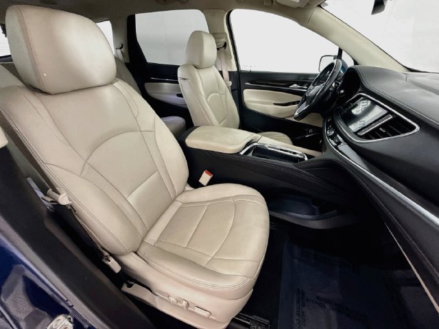 Used 2022 Blue Buick Essence image 29