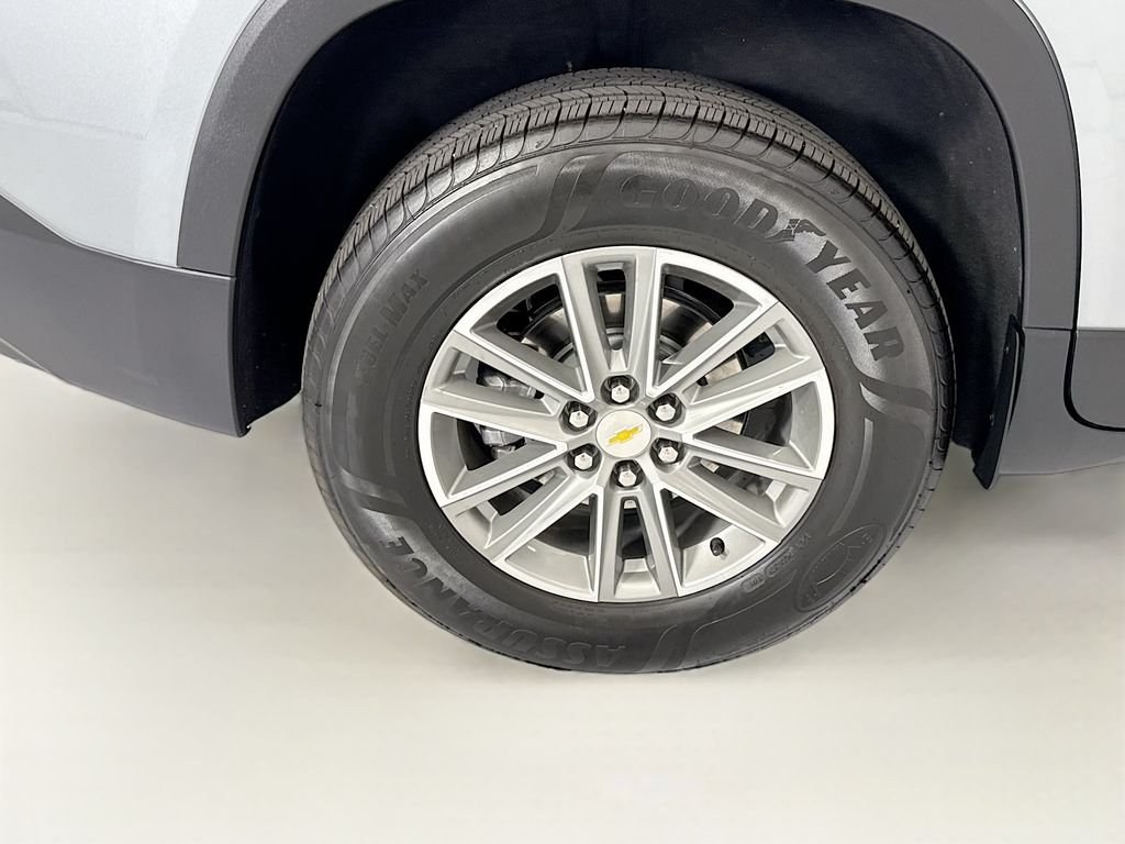 2023 Chevrolet Traverse 1LT - Photo 31